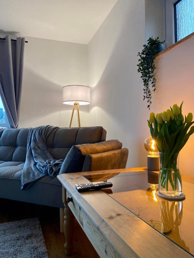 Traumhafte 115 Qm Ferienwohnung Am Steinhuder Meer, Ruhig, Komfortabel, Loggia, Parkplatz, Wifi Wunstorf Exteriör bild