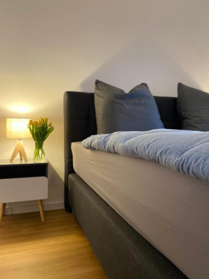 Traumhafte 115 Qm Ferienwohnung Am Steinhuder Meer, Ruhig, Komfortabel, Loggia, Parkplatz, Wifi Wunstorf Exteriör bild