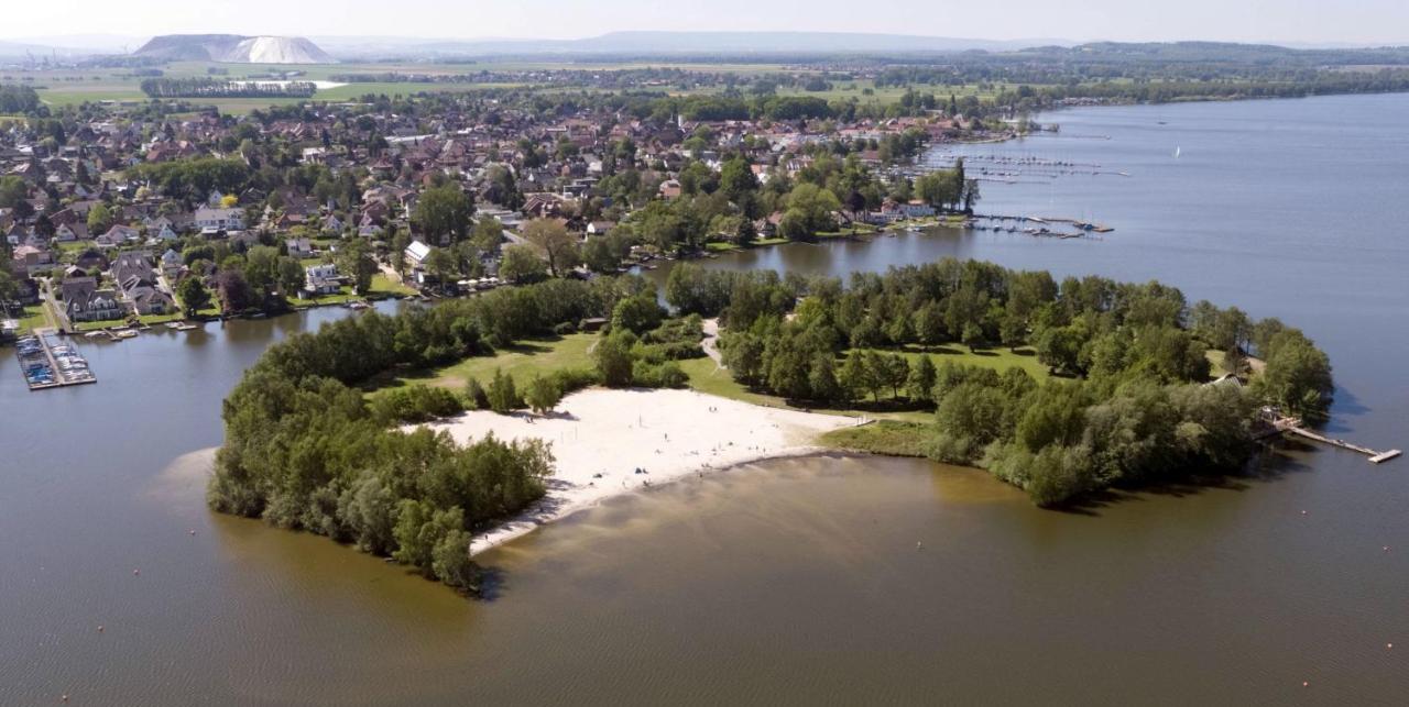 Traumhafte 115 Qm Ferienwohnung Am Steinhuder Meer, Ruhig, Komfortabel, Loggia, Parkplatz, Wifi Wunstorf Exteriör bild