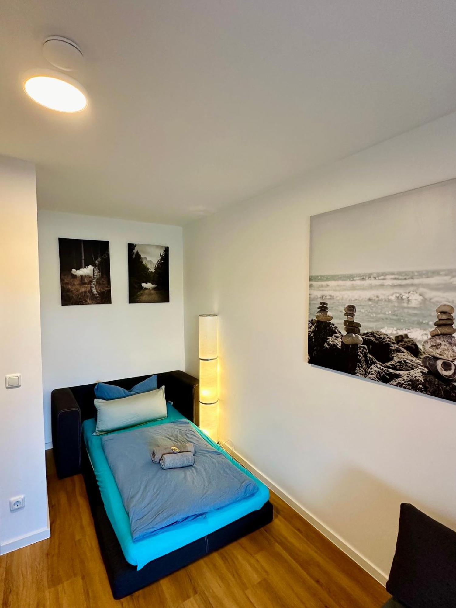 Traumhafte 115 Qm Ferienwohnung Am Steinhuder Meer, Ruhig, Komfortabel, Loggia, Parkplatz, Wifi Wunstorf Exteriör bild